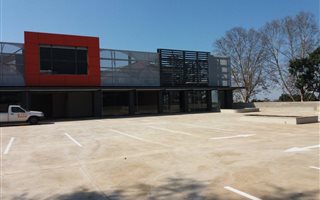 339 m² Retail Space in Hillcrest Central