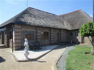 5 Bed House in Madadeni