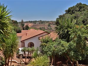 4 Bedroom House in Waterkloof Heights