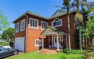 4 Bedroom Townhouse in Hillcrest Central