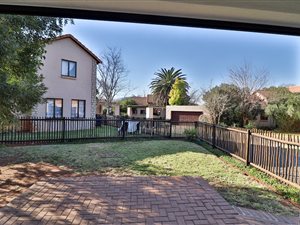 3 Bed Townhouse in The Coves