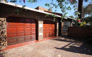 4 Bedroom House in Lakefield