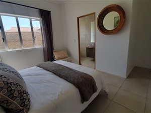 2 Bed House in Hansmoeskraal