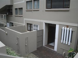 3 Bed Duplex in Morningside