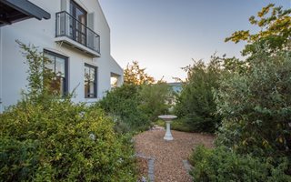 4 Bedroom House in De Zalze