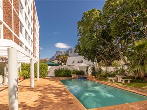 2 Bed Apartment in Rosebank