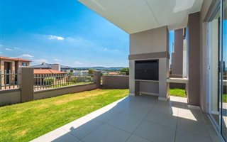 3 Bedroom Townhouse in Eagle Canyon Golf Estate