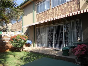3 Bed Townhouse in Magalieskruin