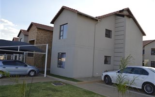 2 Bedroom Townhouse in Brentwood Park