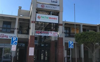 120 m² Retail Space in Newton Park