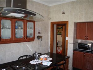 3 Bed House in Malvern East