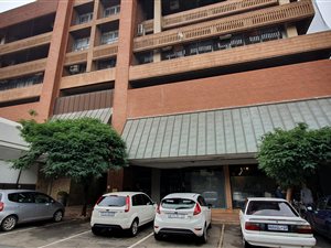 261 m² Commercial space in Lynnwood Ridge