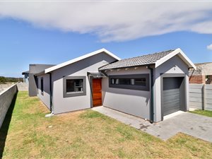 3 Bed House in Fairview