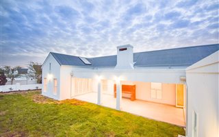 3 Bedroom House in Croydon Olive Estate