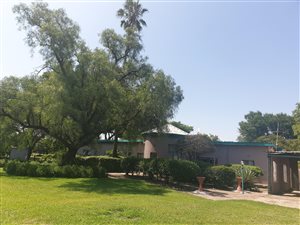 1 ha Farm in Brits