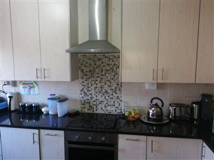 4 Bedroom Townhouse in Groenvallei