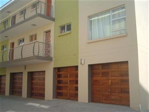 2 Bed Flat in Vanderbijlpark SE4