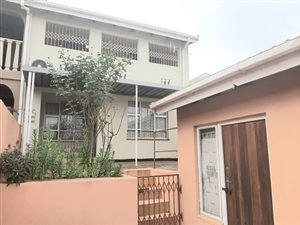 3 Bed House in Briardale