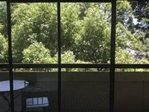 2 Bed Apartment in Rosebank