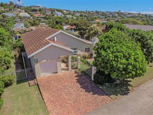 3 Bed House in Seaside Longships