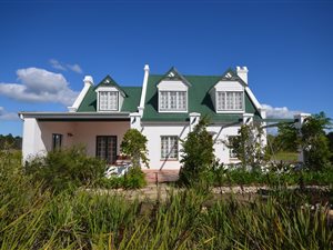 16 ha Farm in The Crags