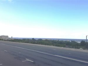 452 m² Land available in Bettys Bay