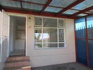 2 Bed House in George South