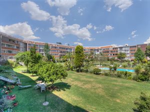 2 Bed Apartment in Fairway