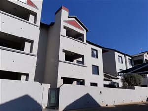 2 Bed Apartment in Honeydew