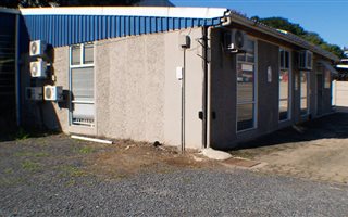 Commercial space in Glen Anil