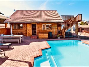 4 Bed House in Herolds Bay