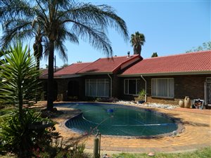 4 Bed House in Brackenhurst