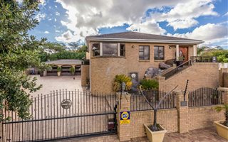 5 Bedroom House in Courtrai
