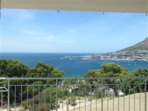 2 Bedroom Flat in Simons Town