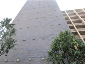 1.5 Bed Apartment in Durban CBD