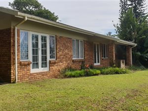 3 Bed Townhouse in Port Edward