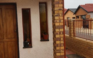 2 Bedroom House in Soweto Central