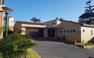 2 Bedroom Simplex in Uvongo