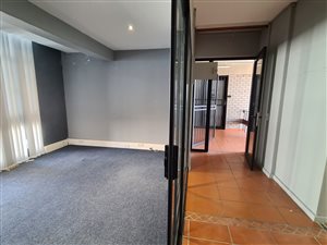 125 m² Office Space in Durbanville Central