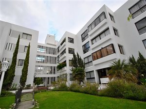 4 Bed Apartment in Stellenbosch Central