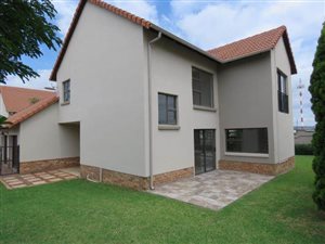 3 Bed House in Kyalami Glen Estate