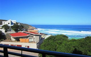 3 Bedroom Apartment in Herolds Bay