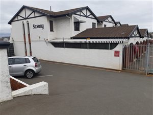 2 Bed Townhouse in Montclair