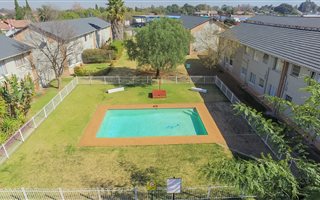 3 Bedroom Townhouse in Boksburg West