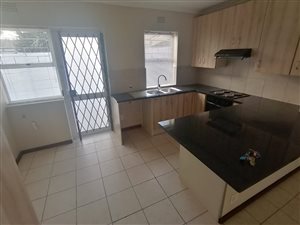 2 Bed House in Plattekloof Glen