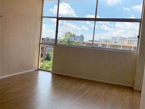 3 Bed Apartment in Benmore Gardens