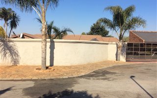 3 Bedroom House in Eldorado Estate