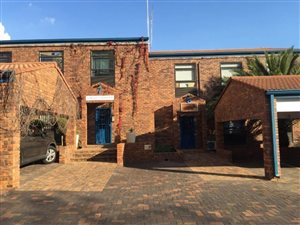 300 m² Office Space in Ferndale