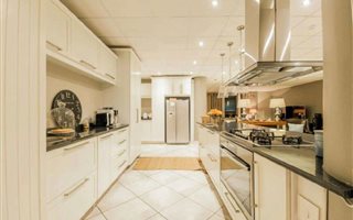 3 Bedroom Apartment in Paarl