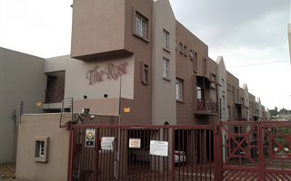 3 Bedroom House in Corlett Gardens